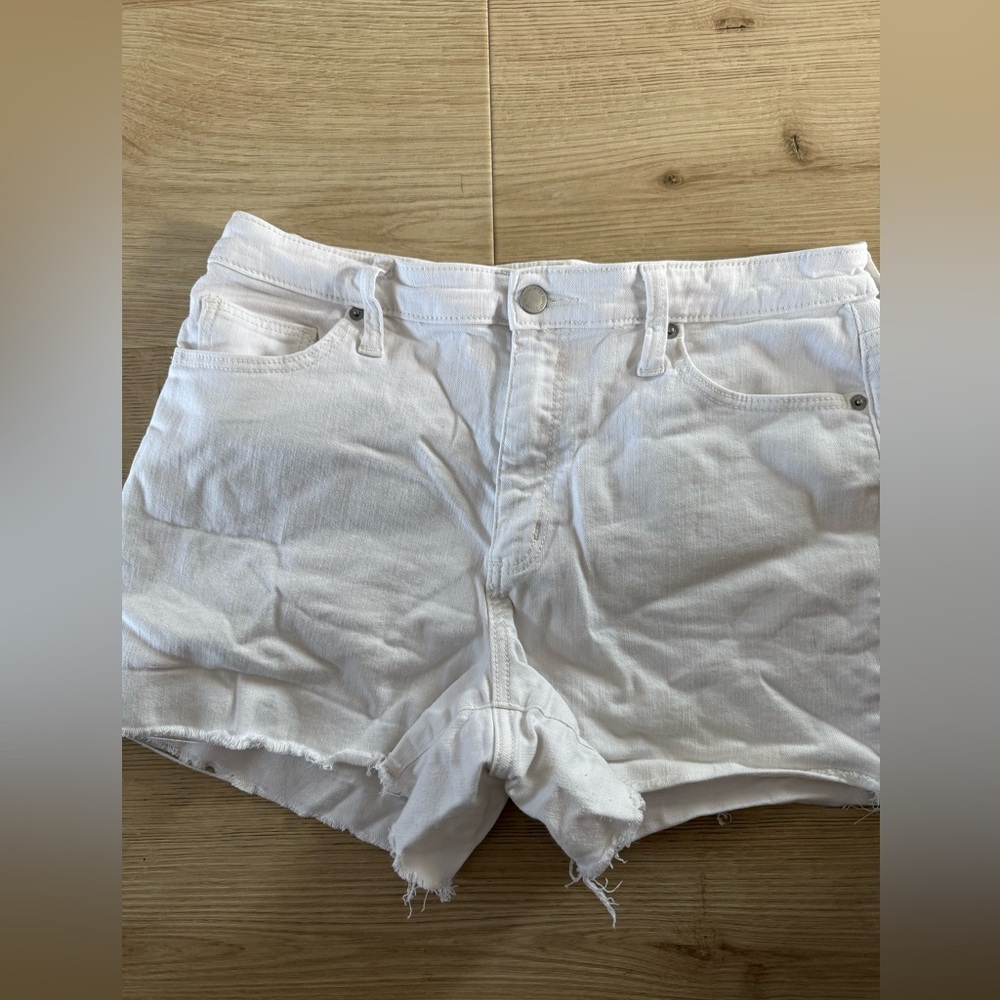 Universal Thread White Jean Shorts